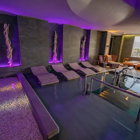 Valle Del Hotel 4*